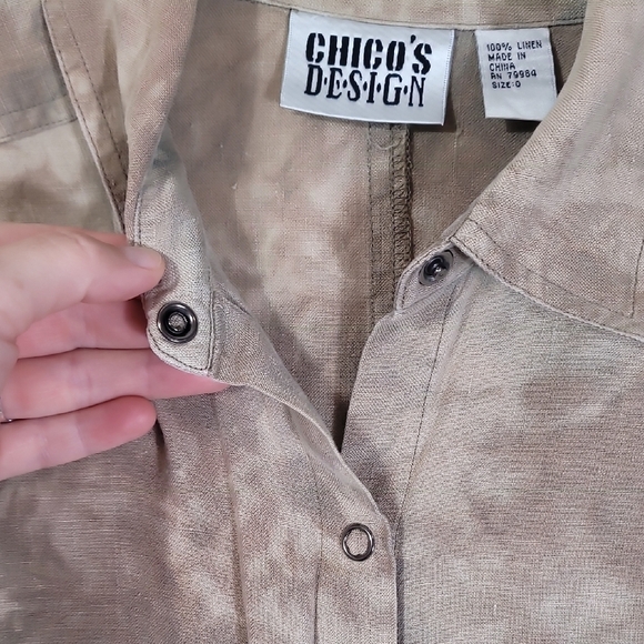 Vintage Chicos 100% Linen Snap Button Up Shirt Size S/M Tie Dye Brown Roll Tab - Picture 8 of 12